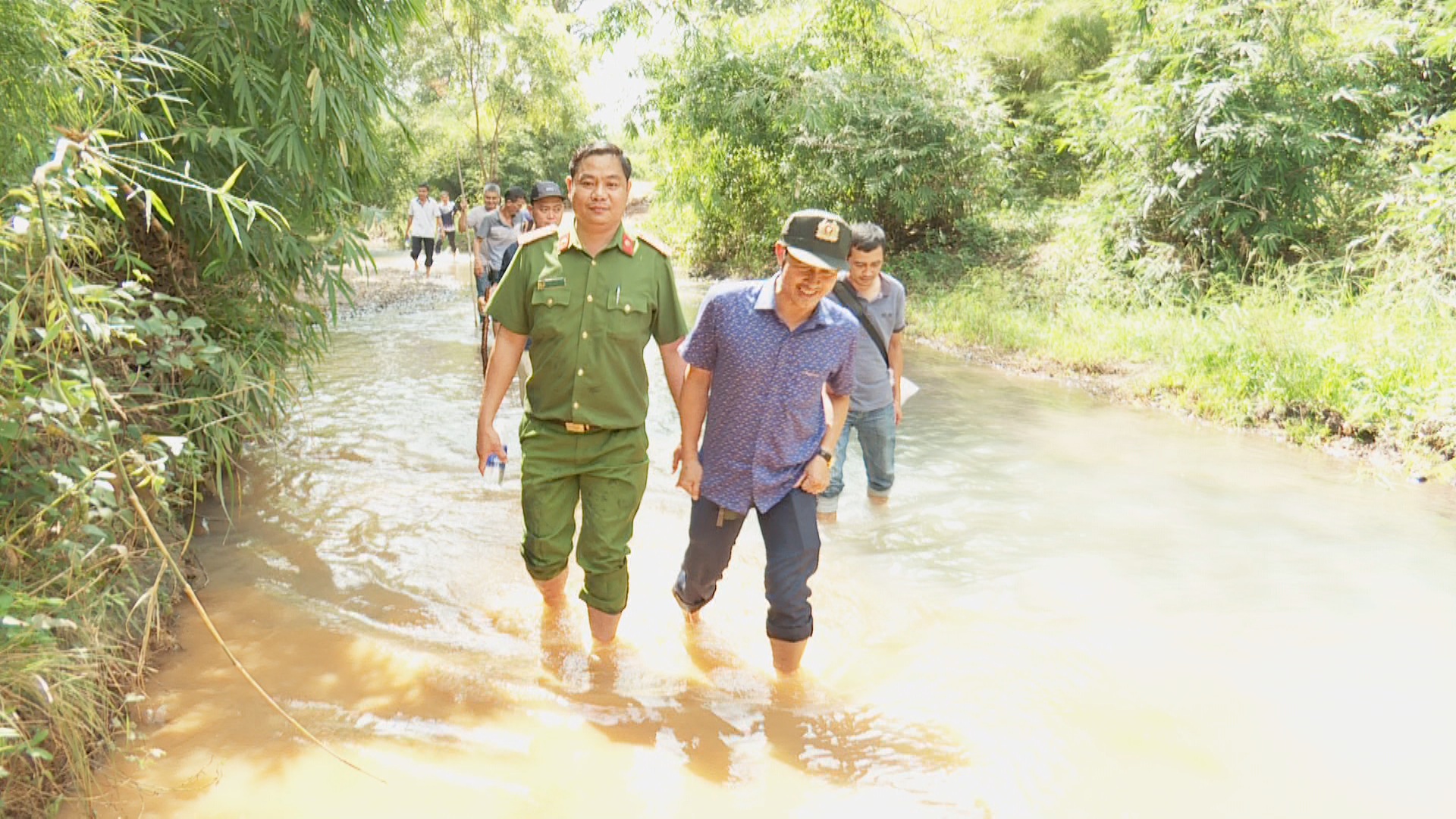 An ninh - Hình sự - Hành trình xuyên đêm băng rừng, lội suối truy bắt hung thủ giết người 