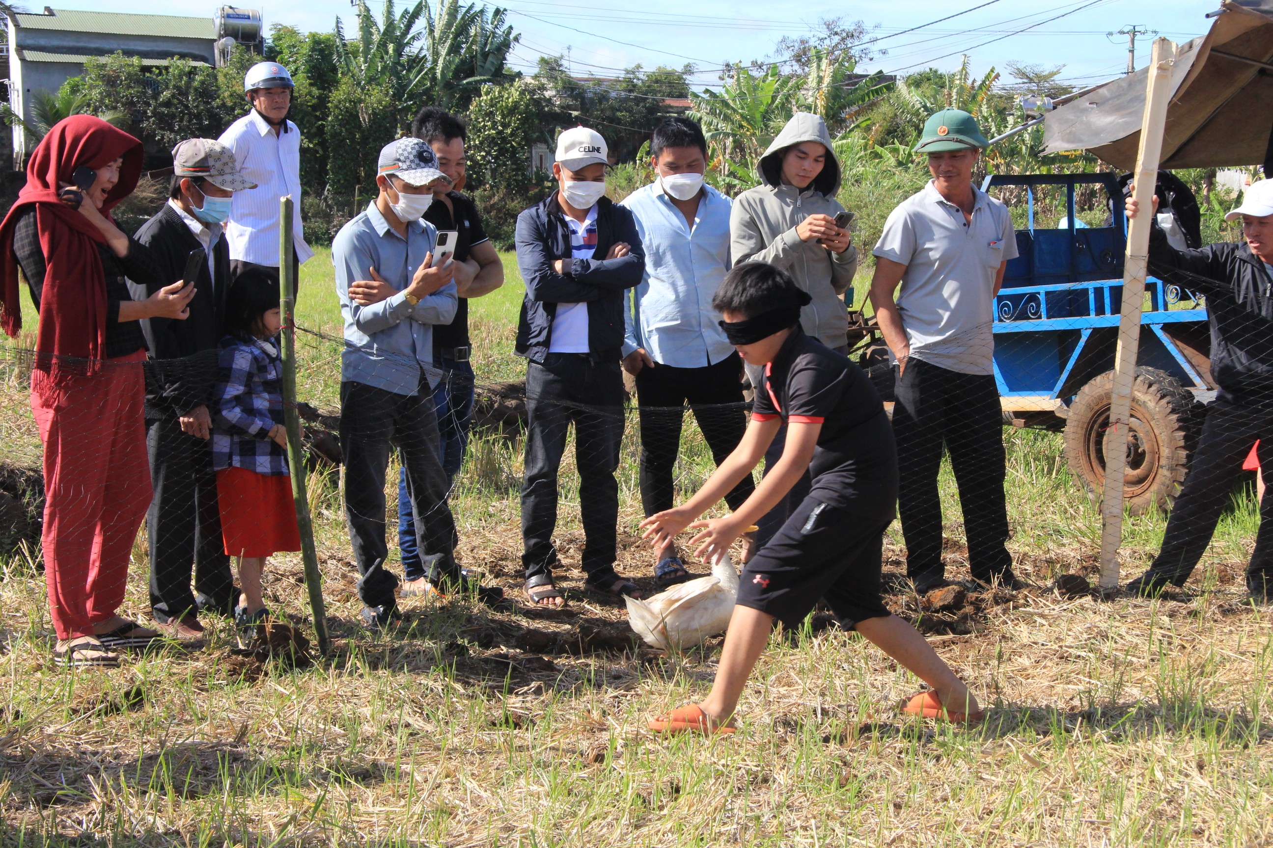 Văn hoá - Rộn ràng Lễ hội Lồng tồng (Hình 6).