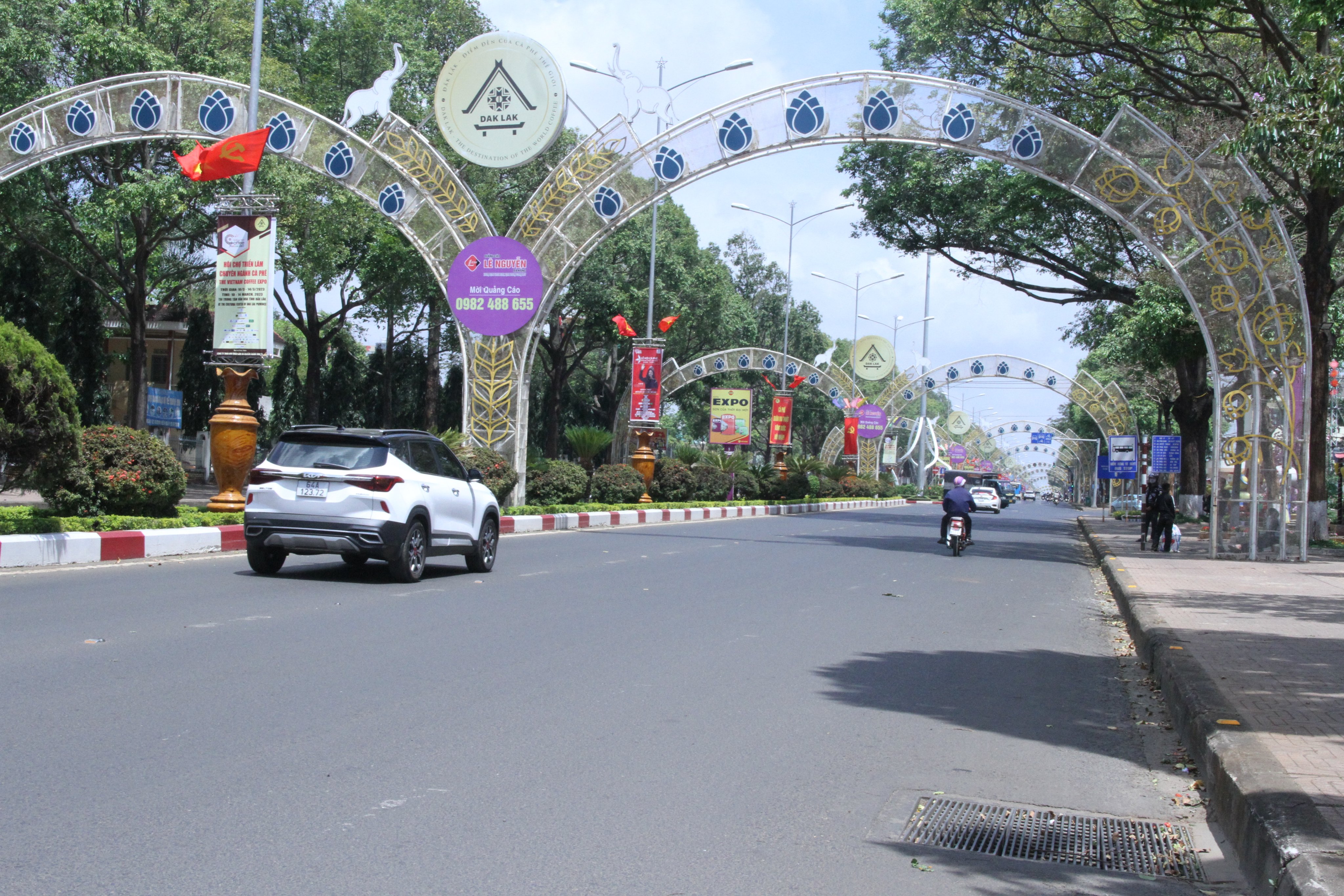 Dân sinh - Buôn Ma Thuột kiên quyết không để người ăn xin lang thang trong Lễ hội