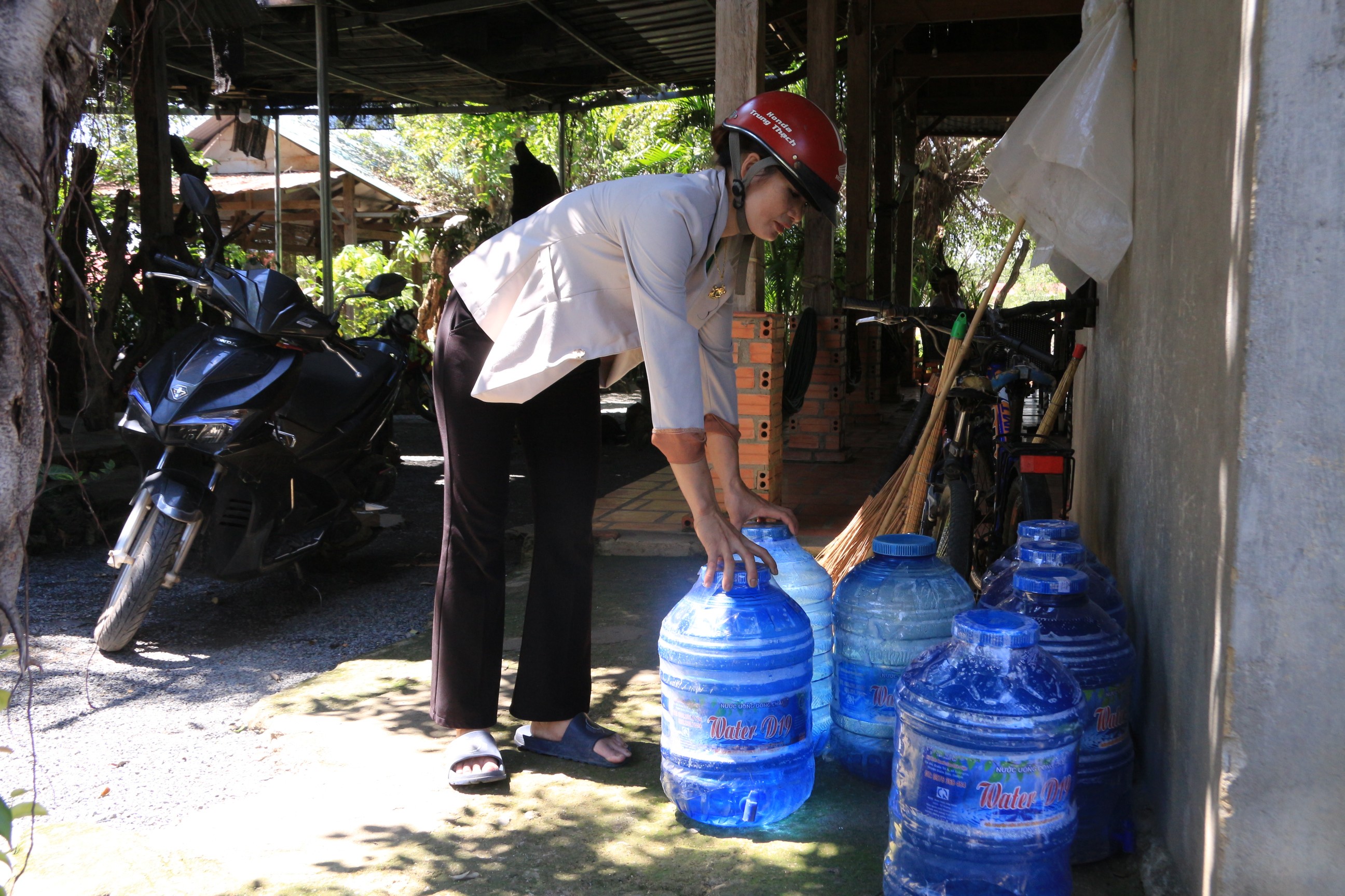 Dân sinh - Vì sao dự án cấp nước sạch gần 80 tỷ hoàn thành, người dân vẫn “khát”? (Hình 4).