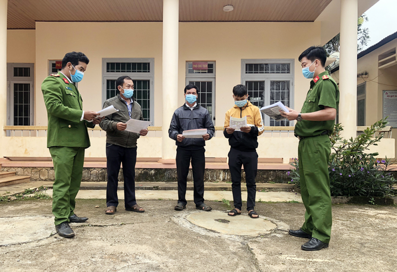 An ninh - Hình sự - Đắk Nông vận động thu hồi vũ khí, vật liệu nổ và công cụ hỗ trợ  (Hình 3).