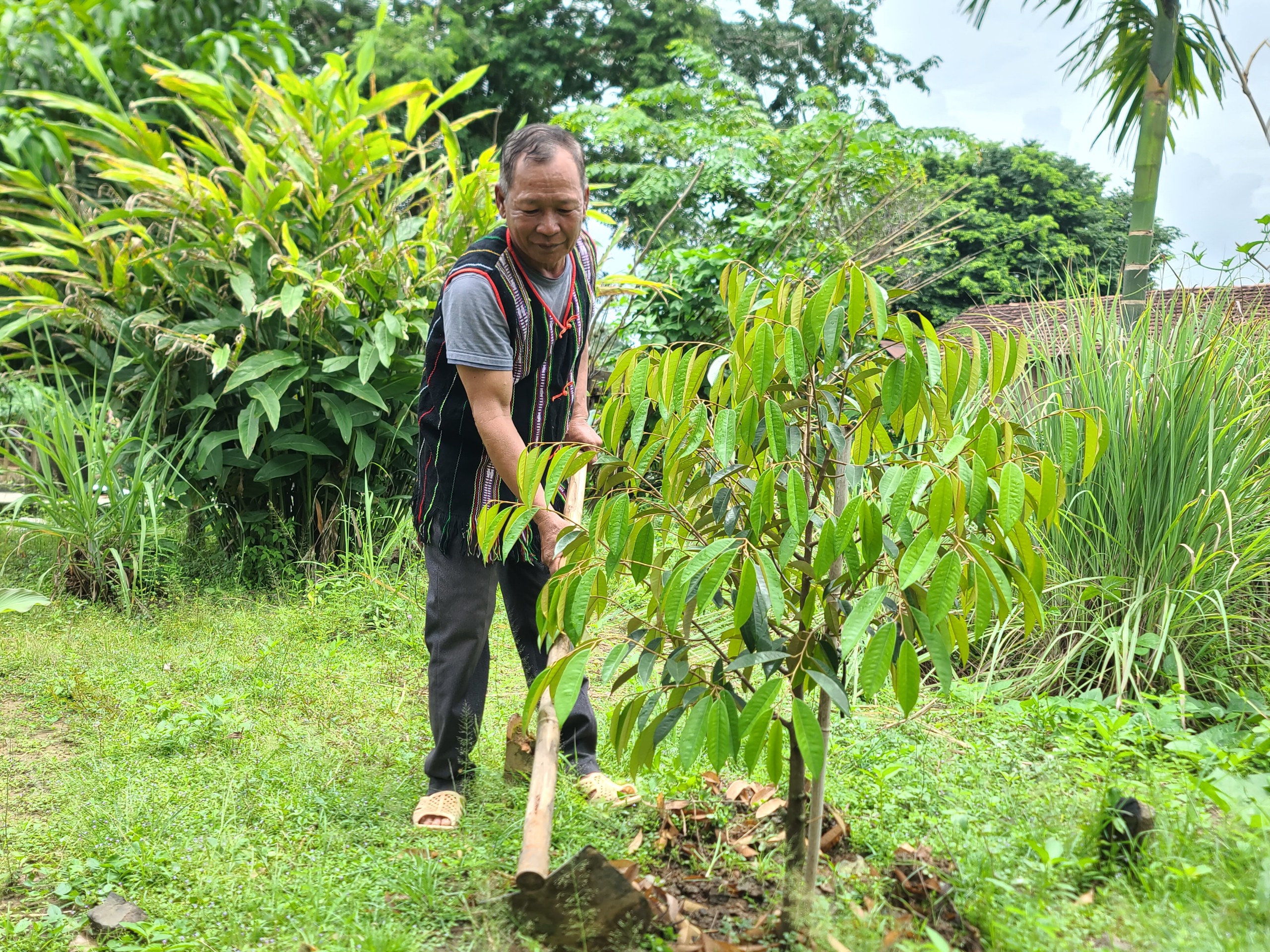 Dân sinh - “Cột mốc sống” nơi biên cương (Hình 2).