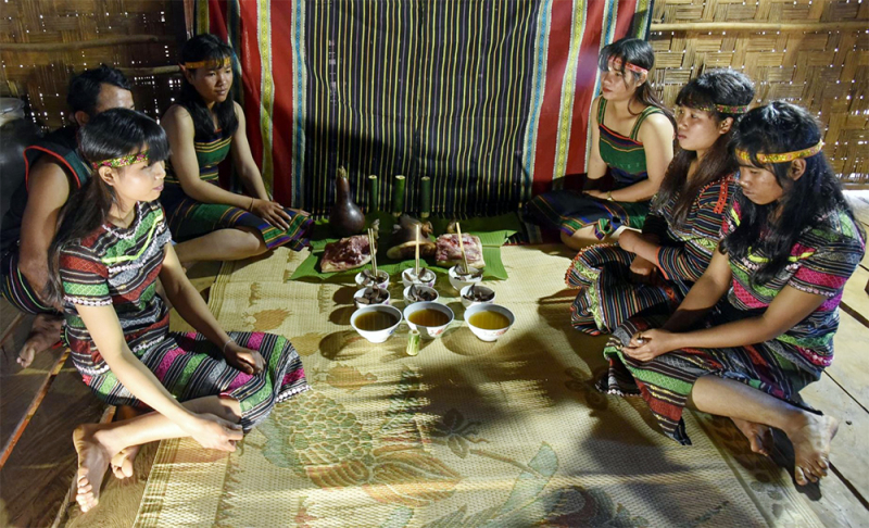 Văn hoá - Bảo vệ di sản văn hóa phi vật thể quốc gia Lễ mừng thọ của người Mnông (Hình 2).