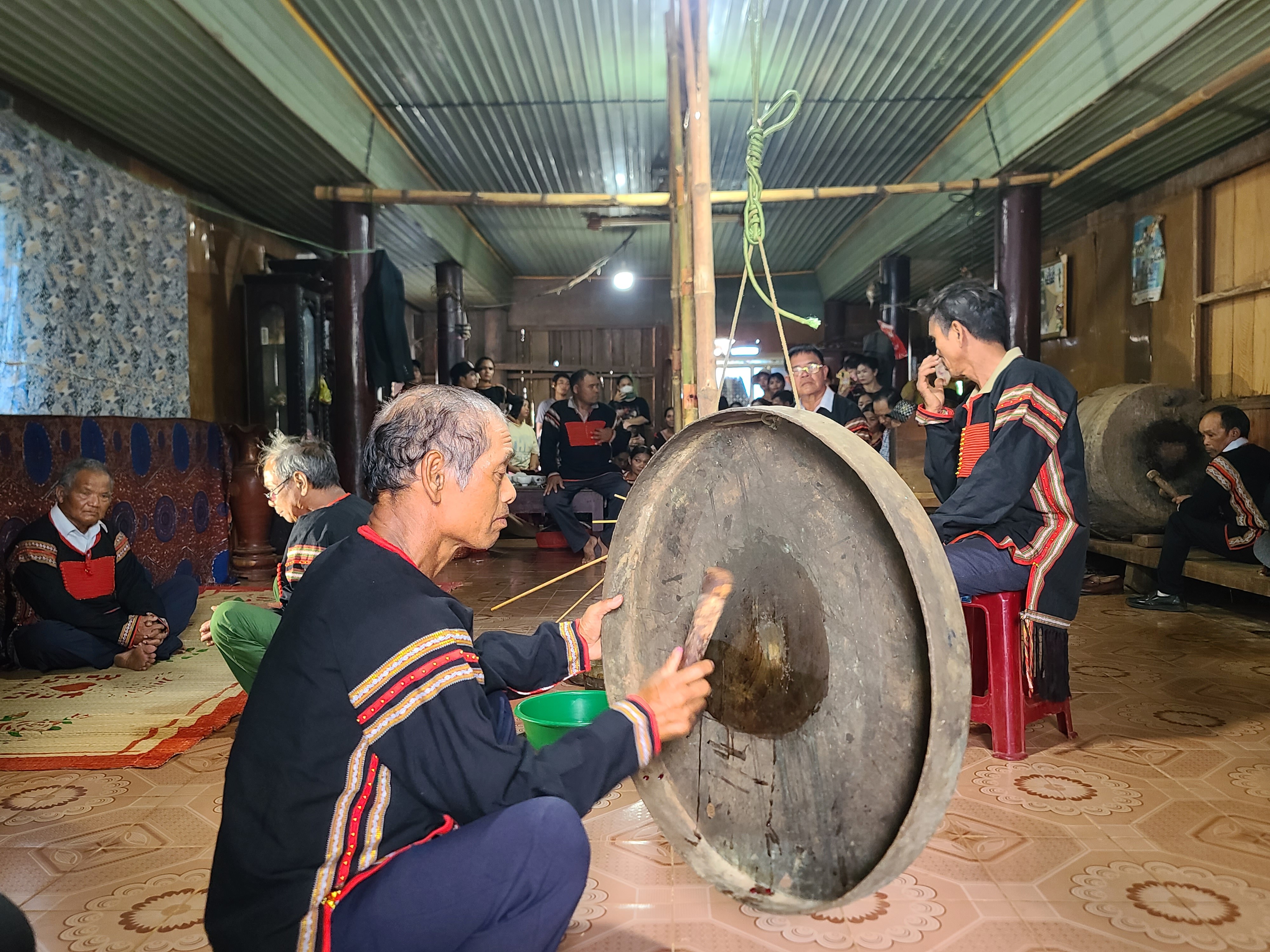 Văn hoá - Đắk Lắk: Phục dựng nghi lễ cúng sức khỏe của người Ê Đê (Hình 6).