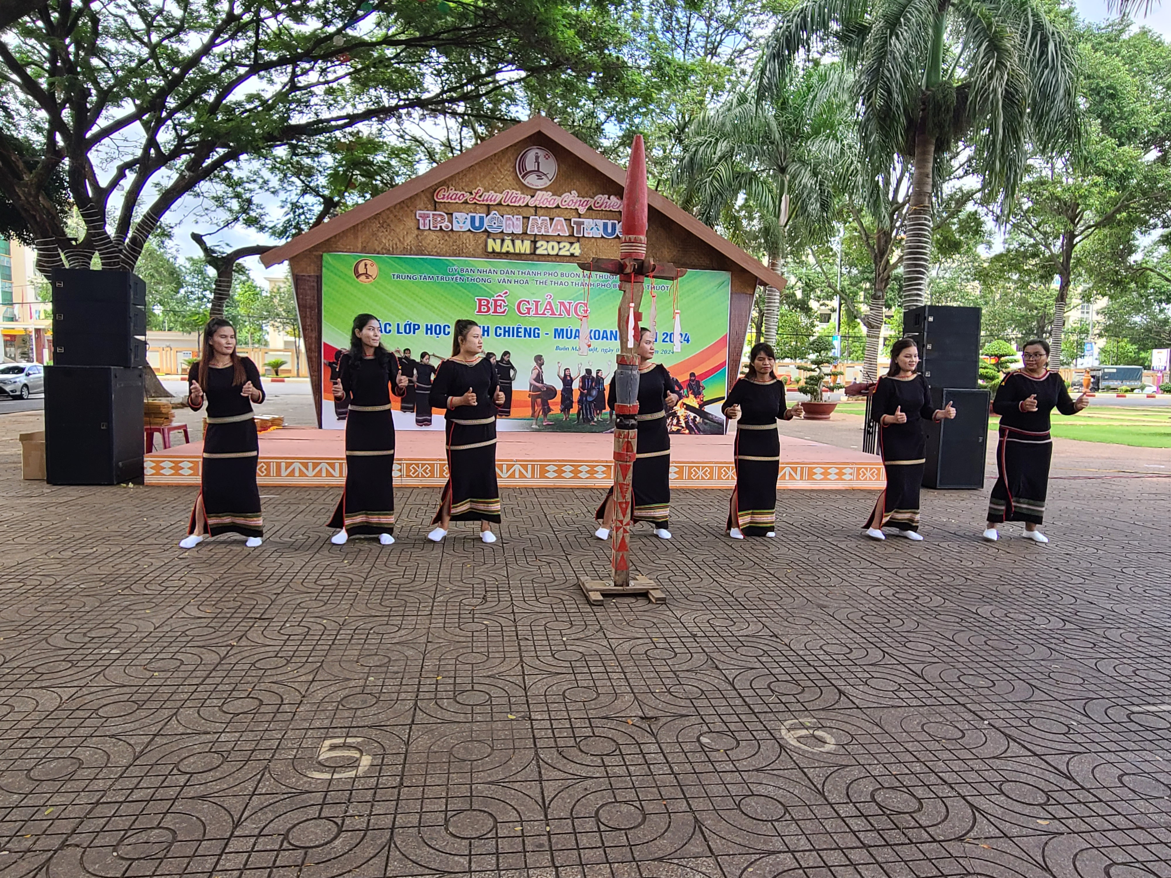 Văn hoá - Đắk Lắk: Giữ 'ngọn lửa' văn hóa truyền thống cho các thế hệ trẻ (Hình 2).