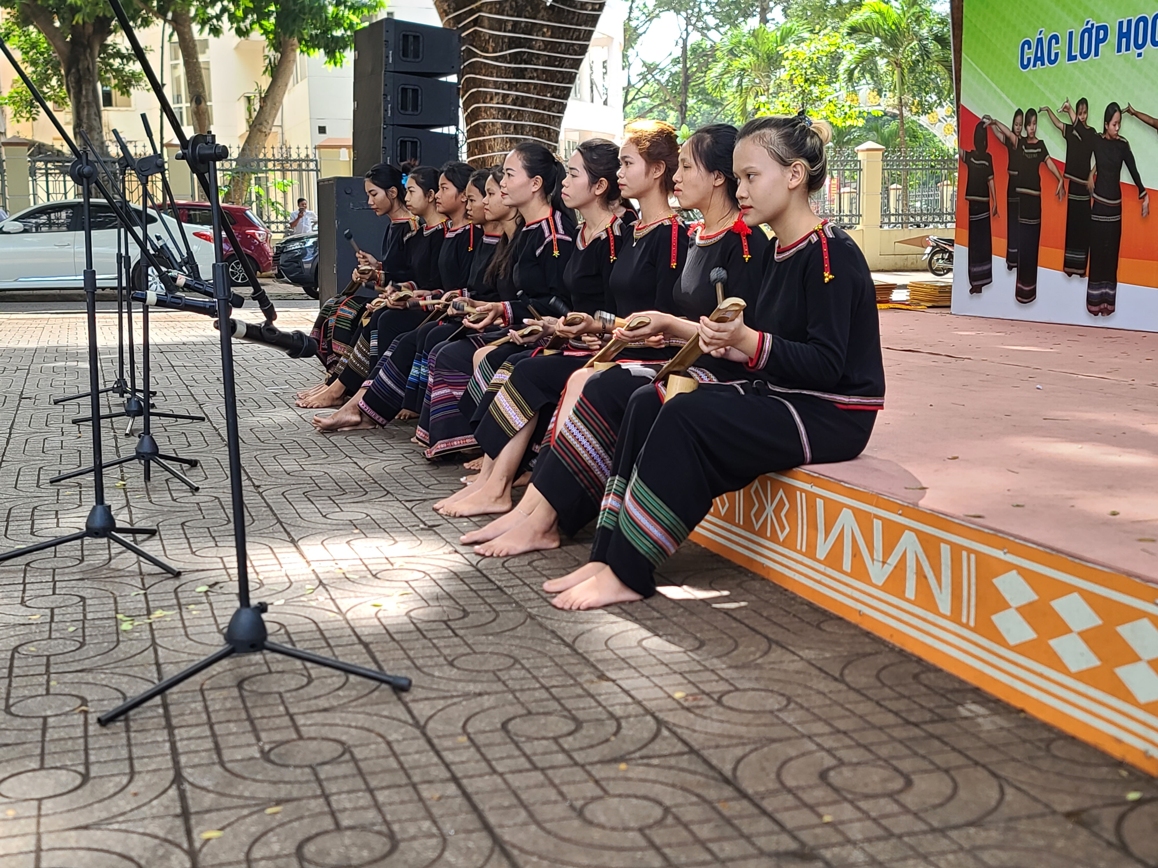 Văn hoá - Đắk Lắk: Giữ 'ngọn lửa' văn hóa truyền thống cho các thế hệ trẻ