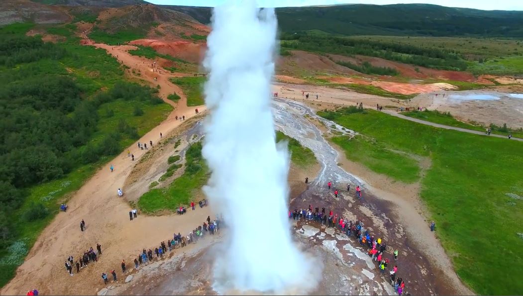 Mới- nóng - Video: Khám phá thiên đường của những thác nước tại vùng đất bí ẩn Iceland (Hình 2).