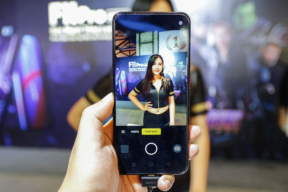 Sản phẩm - Cùng chiêm ngưỡng Oppo F11 Pro phiên bản giới hạn Marvel's Avengers (Hình 11).