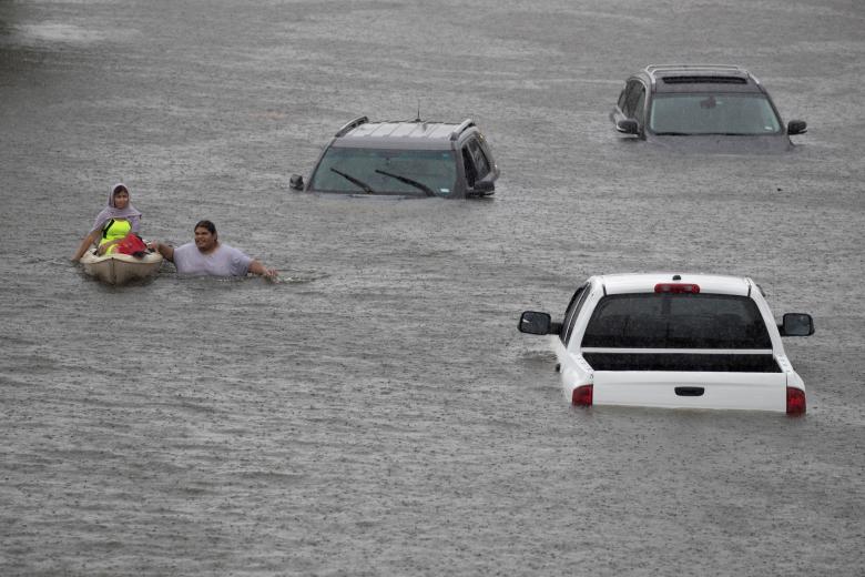 Tiêu điểm - Hình ảnh siêu bão Harvey càn quét Mỹ và cơn ác mộng ở Houston (Hình 3).