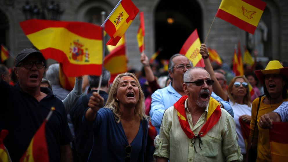 Tiêu điểm - Khủng hoảng Catalonia: Kịch bản nào cho tương lai châu Âu?