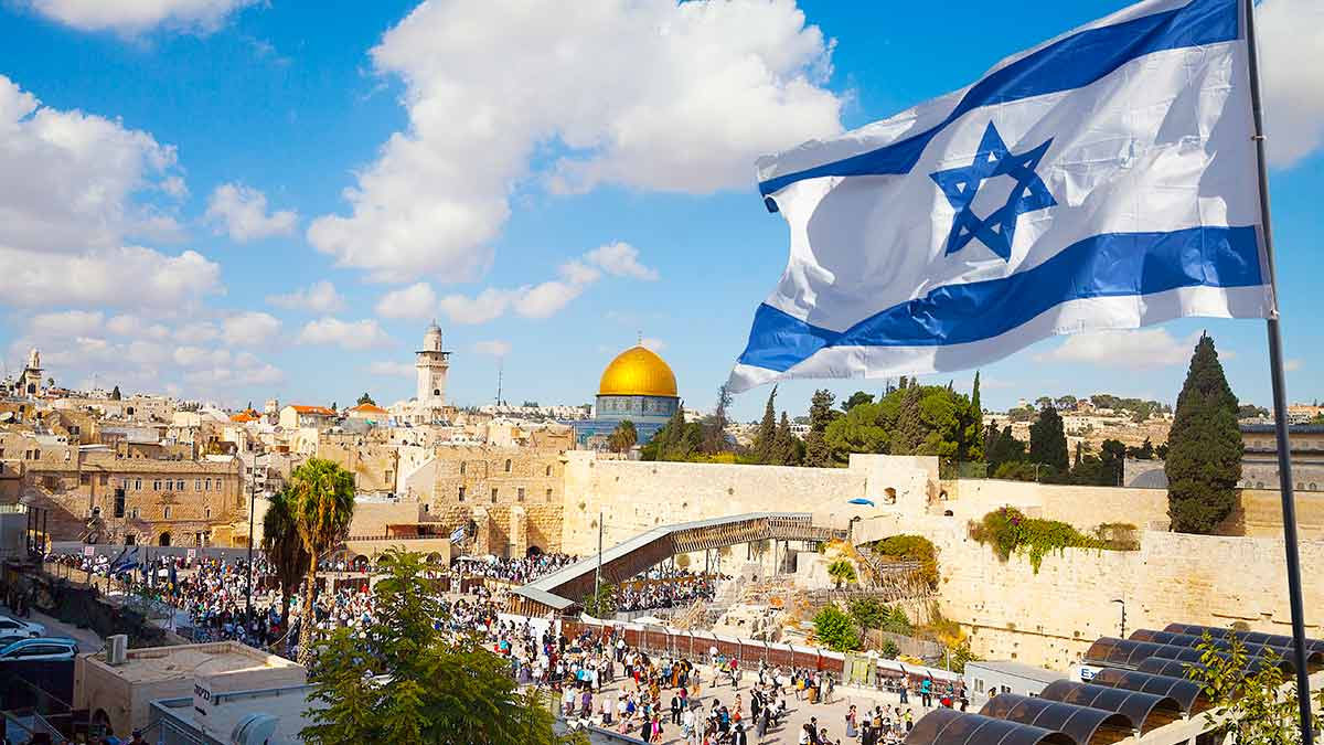 Tiêu điểm -   Tổng thống Trump sẽ làm đảo lộn Trung Đông, nếu công nhận Jerusalem là Thủ đô Israel? (Hình 2).