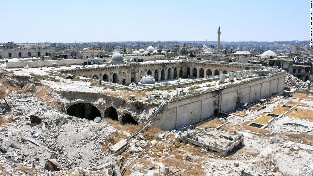 Tròn 7 năm chiến tranh ở  Syria: Đống đổ nát và tình cảnh 'thập diện mai phục' (Hình 2).