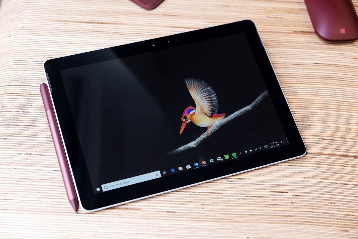 Microsoft ra mắt Surface Go giá 399 USD, 'có cửa' trước iPad? (Hình 2).