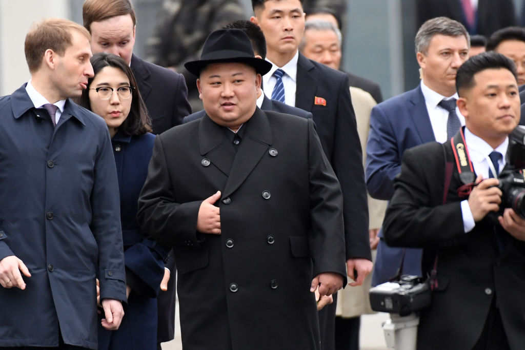 Tiêu điểm - Ông Kim Jong-un đến Vladivostok, chuẩn bị cho cuộc gặp với Tổng thống Putin (Hình 2).