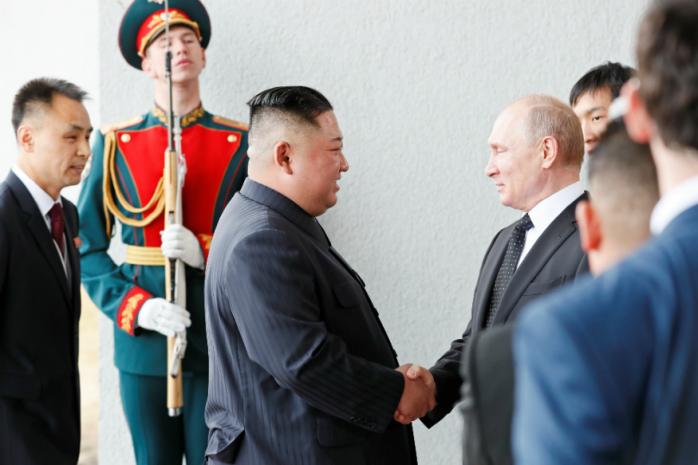 Tiêu điểm - Ván cờ đa chiều Nga-Mỹ-Triều Tiên: Ông Putin và ông Kim Jong-un đang đi nước cờ 'cao tay'? (Hình 2).