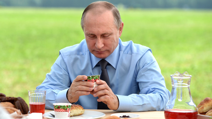 Hồ sơ - Hé lộ chế độ dinh dưỡng của TT Putin để giữ thân hình tráng kiện tuổi 65