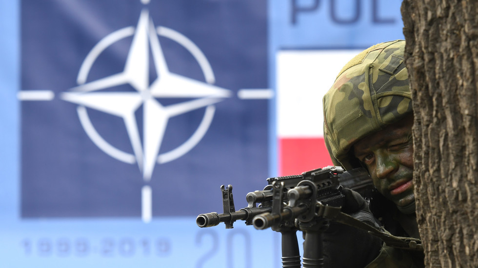 Tiêu điểm - NATO tự tin 'nghiền nát' Kaliningrad, Nga sẵn sàng đáp trả phương Tây bằng 'tận thế hạt nhân'? (Hình 2).