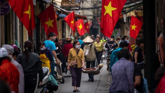 Tiêu điểm - Báo nước ngoài ca ngợi mô hình chống Covid-19 và phản ứng trước dịch bệnh 'ấn tượng' của Việt Nam