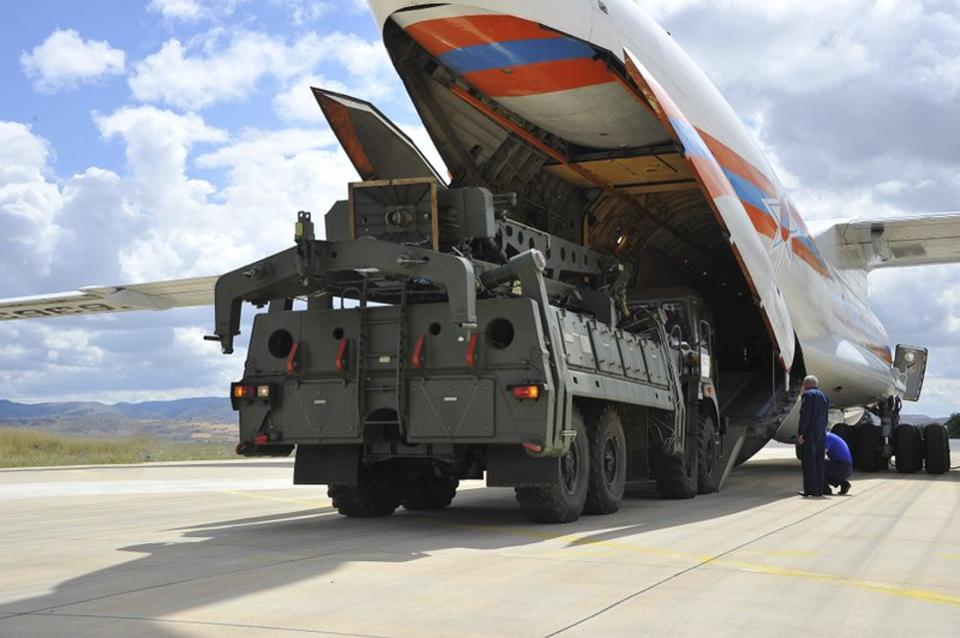 Ti&ecirc;u điểm - Mỹ muốn giải m&atilde; b&iacute; mật S-400 nhưng &ldquo;b&ugrave;a hộ mệnh&rdquo; của Thổ Nhĩ Kỳ kh&ocirc;ng phải để b&aacute;n