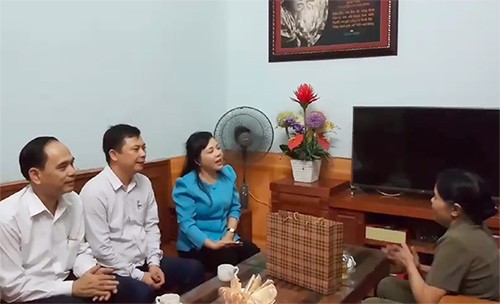 Xi nhan Trái Phải - Đa sắc: Lời hứa phi hạt nhân của Triều Tiên và giọng hát của Bộ trưởng Tiến (Hình 2).