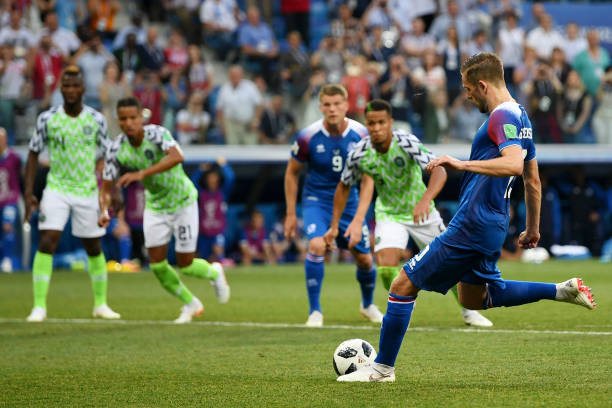 World Cup 2018: “Đại bàng xanh” Nigeria quật ngã những chiến binh Viking  (Hình 2).