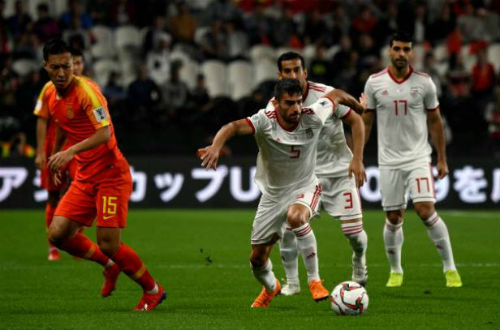 Thể thao - Kết quả vòng tứ kết Asian Cup 2019 (24/1): Thảm họa hàng thủ, Trung Quốc cay đắng rời giải đấu (Hình 2).