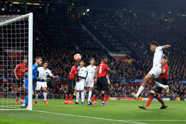 Thể thao - Mbappe tỏa sáng, PSG 'đánh sập' sân Old Trafford (Hình 2).