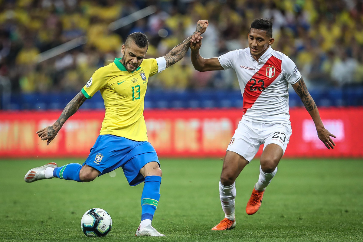 Thể thao - Đôi công hấp dẫn, Brazil đăng quang Copa America