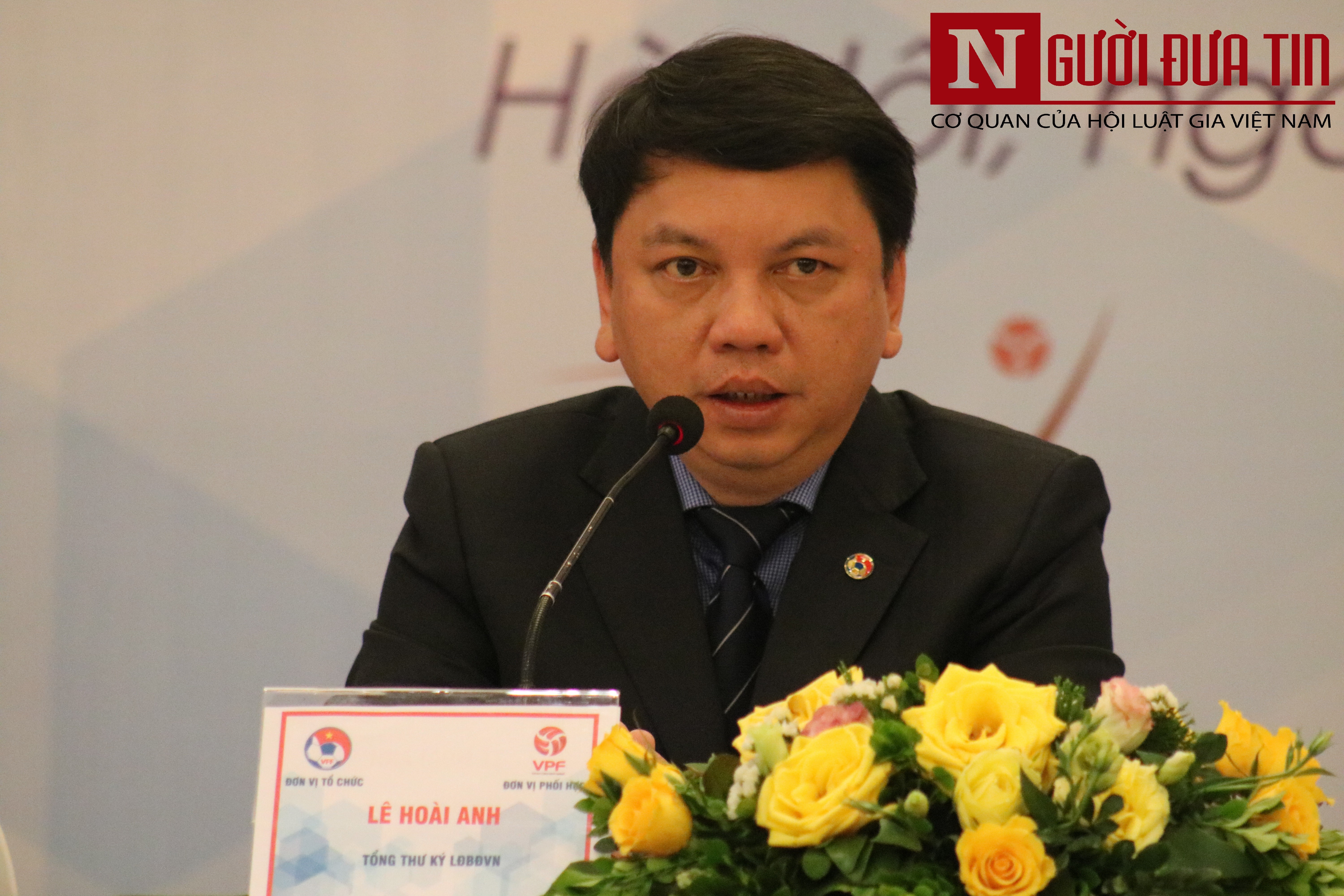 Thể thao - Bóng đá Việt Nam cần ít nhất 2 năm nữa để áp dụng công nghệ VAR tại V.League 