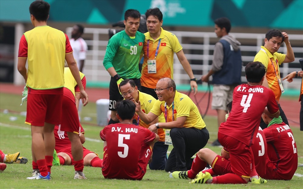 Thể thao - Vòng loại World Cup 2022 và AFF Suzuki Cup: Sự lựa chọn khó khăn của thầy trò HLV Park