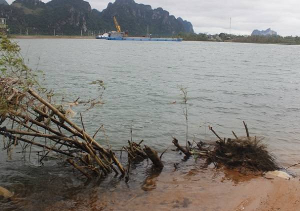 Điểm nóng - Quảng Bình: Dân bức xúc vì “cát tặc” lộng hành (Hình 7).