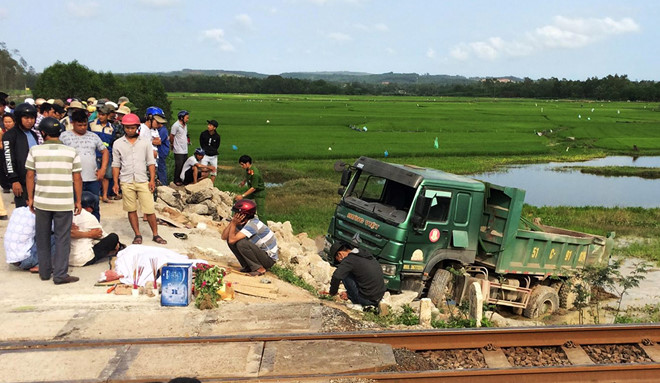 'Điểm mặt' những vụ tai nạn tàu hỏa thảm khốc ở Việt Nam (Hình 4).