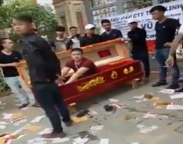 Hà Giang: Tiếp tục khởi tố thêm 5 bị can trong vụ mang quan tài đi đòi nợ