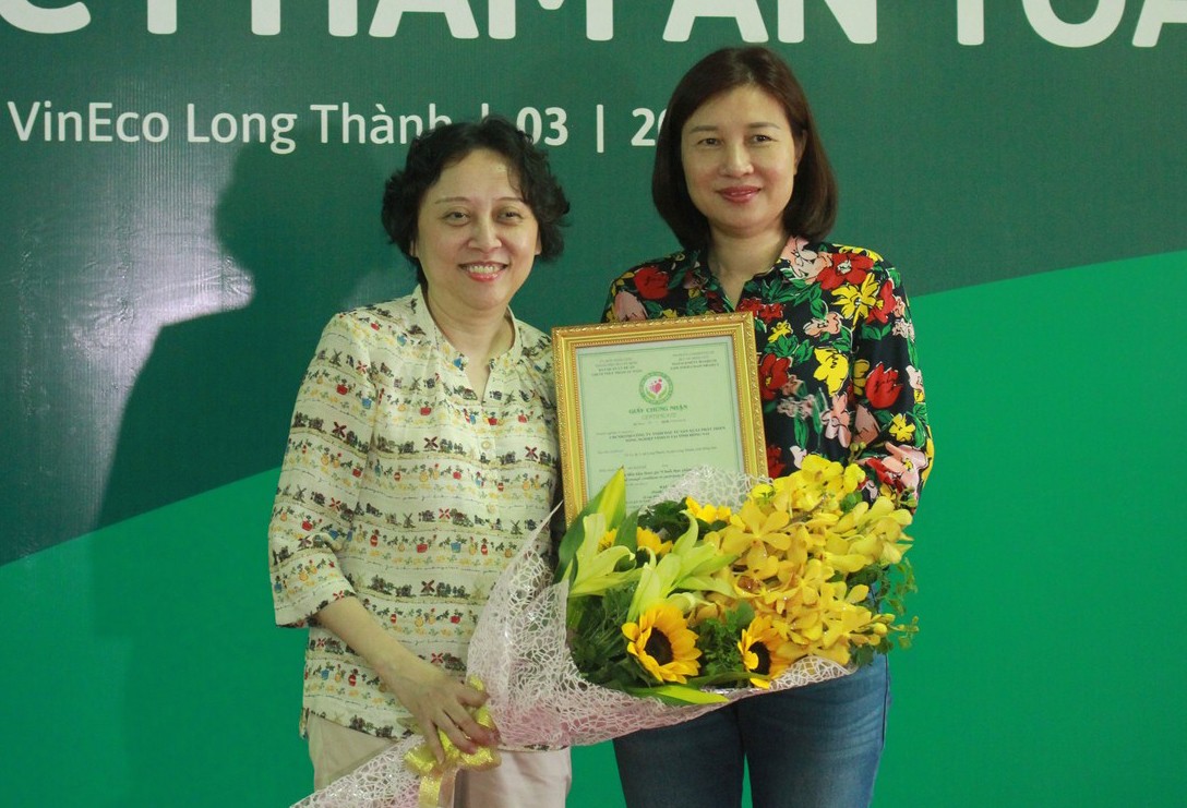 VinEco đạt chứng nhận &ldquo;Chuỗi thực phẩm an to&agrave;n&rdquo;