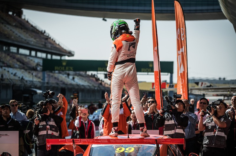 Truyền thông - Porsche Carrera Cup Asia là giải đua phụ thứ 2 của chặng đua F1 Hà Nội (Hình 4).