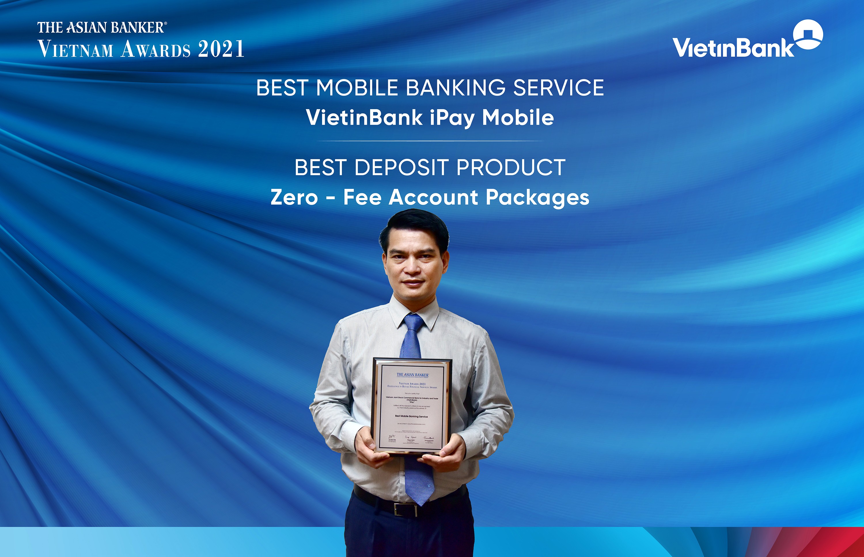 Tài chính - Ngân hàng - VietinBank nhận 2 giải thưởng quốc tế uy tín về ngân hàng bán lẻ