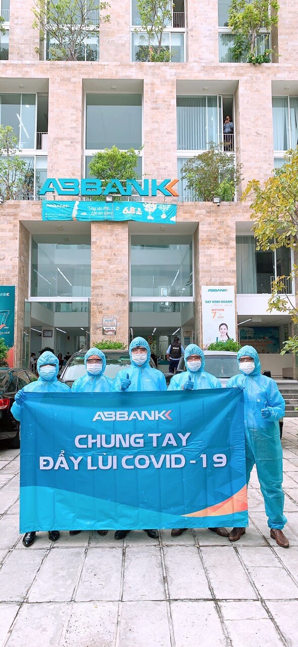 Kinh tế - Geleximco và ABBANK tặng 500 máy thở hỗ trợ điều trị bệnh nhân Covid-19 cho TP. HCM  (Hình 2).