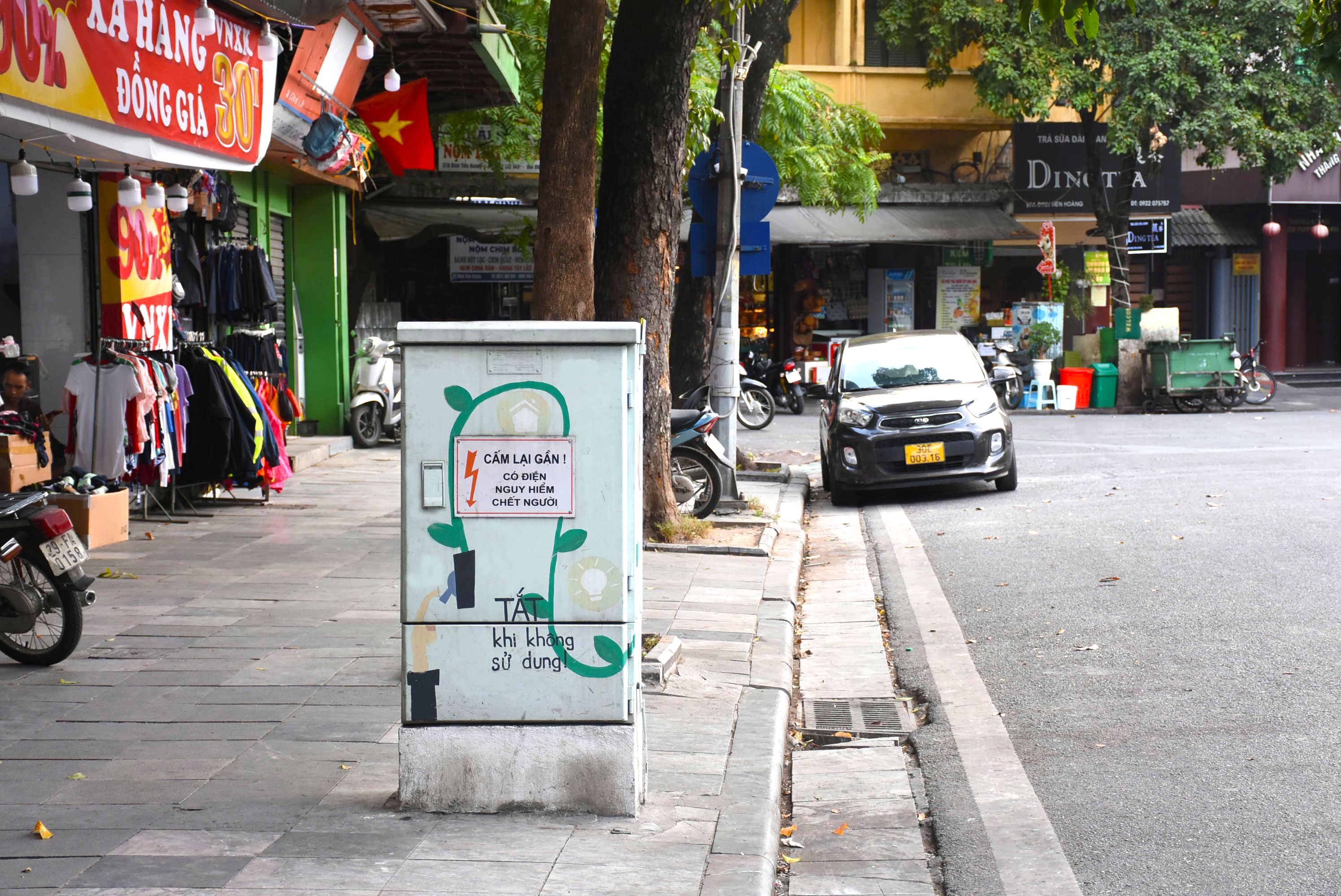 Kinh tế - EVNHANOI: Hiệu quả từ việc “ngầm hoá” lưới điện kết hợp cáp viễn thông (Hình 2).