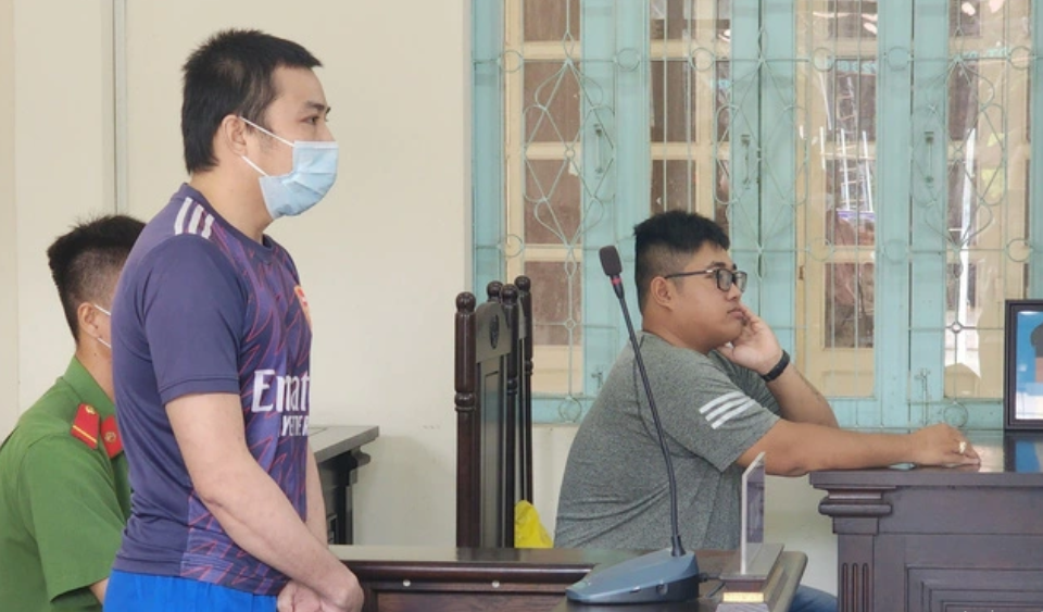 Hồ sơ điều tra - Tuyên phạt 10 năm tù kẻ đánh chết con của người tình