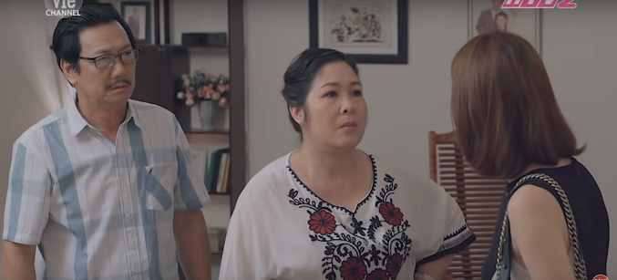 TV Show - Gạo nếp gạo tẻ tập 73: Bà Mai xót xa khi Kiệt thông báo ly hôn (Hình 2).