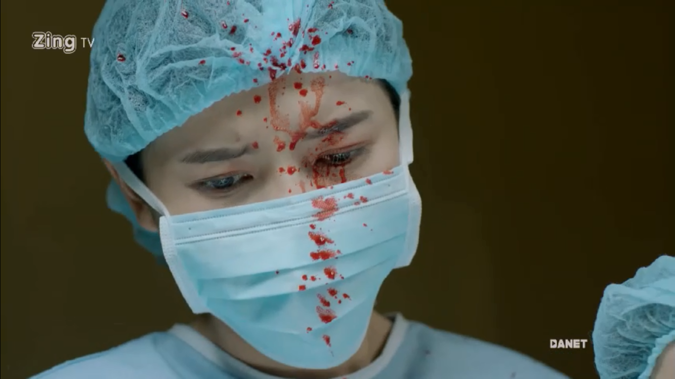 TV Show - Hậu duệ mặt trời Việt Nam tập 31-32: Minh Ngọc nhiễm virus Ebola, Hoài Phương bị bắt cóc (Hình 2).