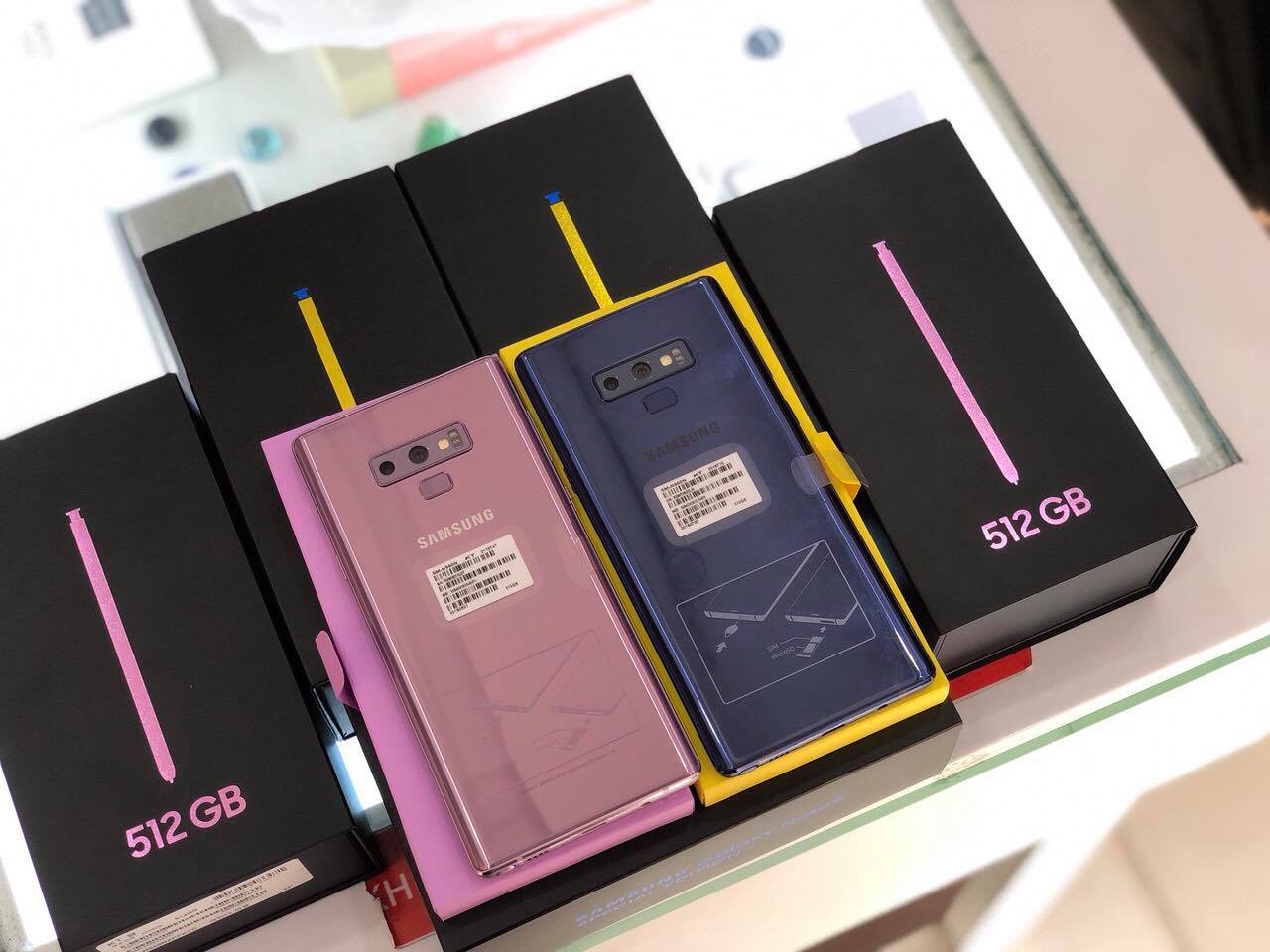 Sản phẩm - Cận cảnh phiên bản Galaxy Note 9 đặc biệt vừa về Việt Nam, giá 28 triệu đồng