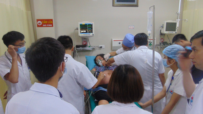 Sức khỏe - Hi hữu: Thai phụ bị ong đốt đến sốc phản vệ, nguy kịch cả mẹ lẫn con