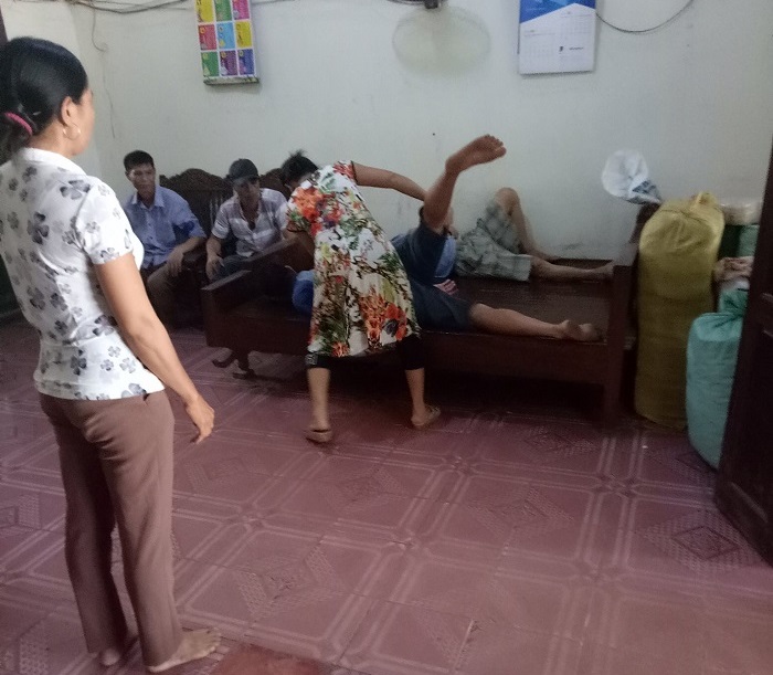 Pháp luật - Sự thật về 'thần y' tại Bắc Giang: Chữa bệnh trong 2 phút (kỳ 2) (Hình 3).