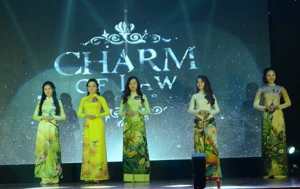 Giáo dục - Ứng xử thông minh, sinh viên năm nhất giành ngôi vị hoa khôi “Charm Of Law 2018” (Hình 3).