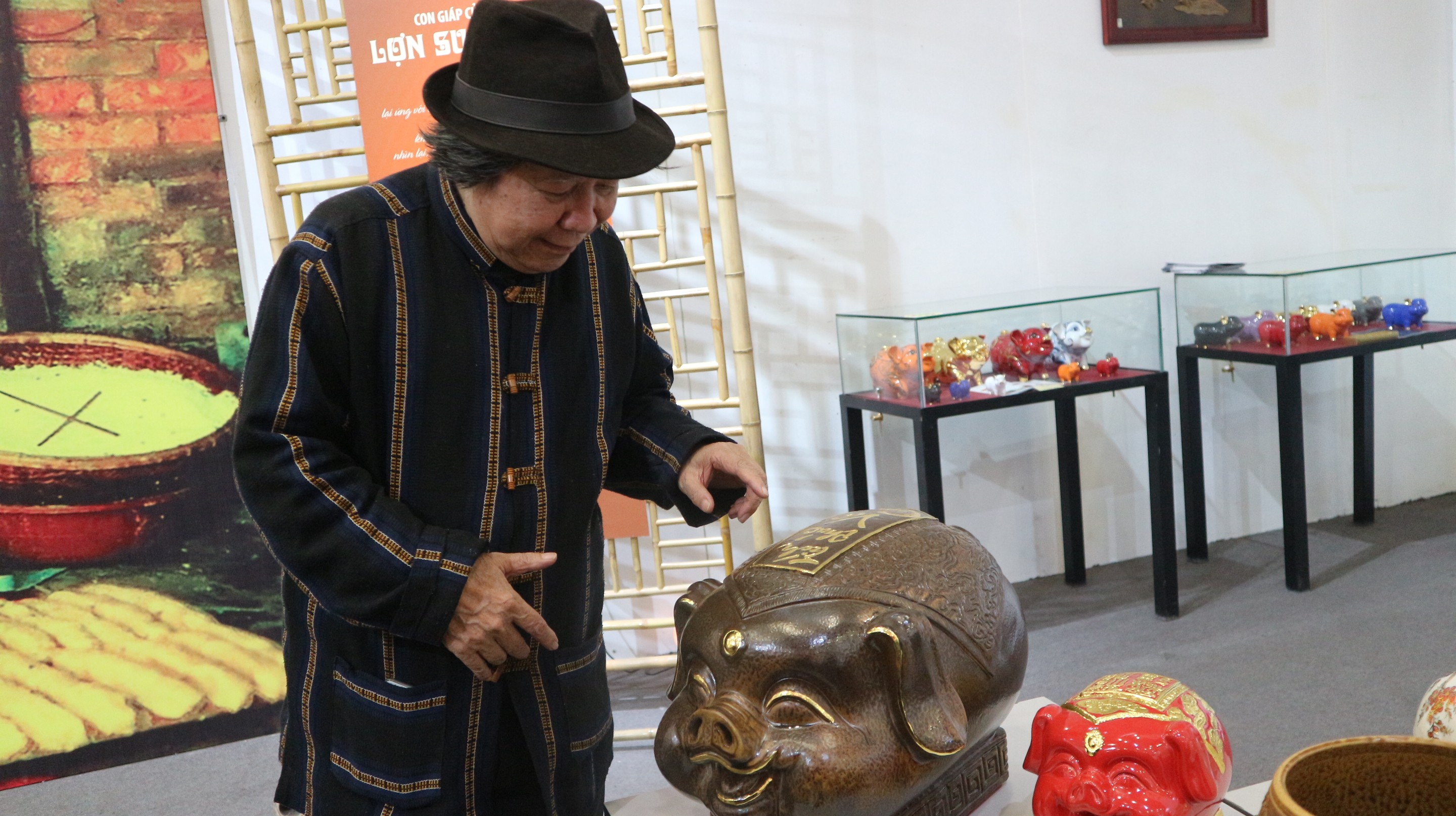 Văn hoá - Hàng nghìn sắc thái về 'Hợi' trong bộ sưu tập 'Lợn sung túc' độc đáo (Hình 3).