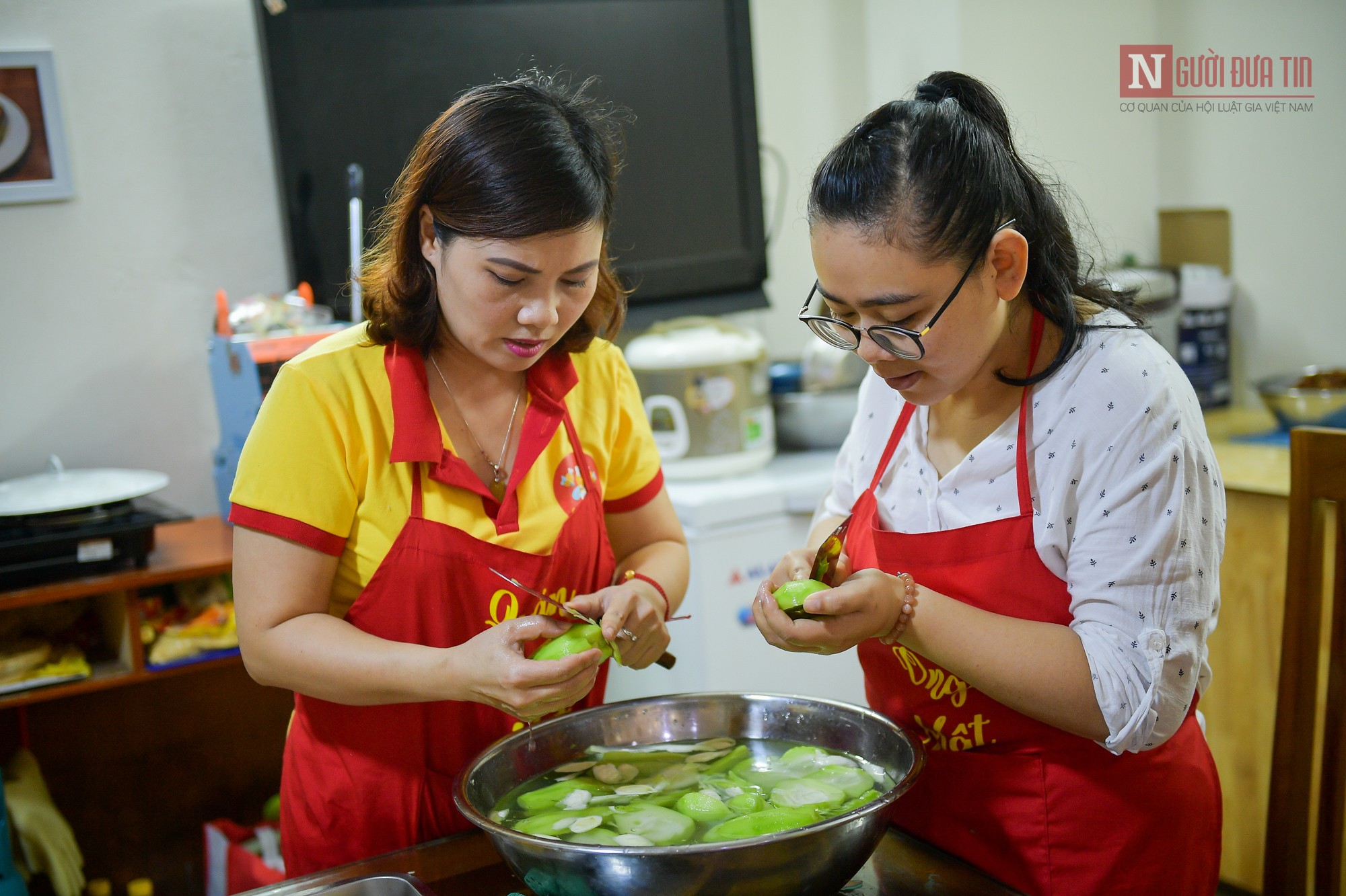 Dân sinh - [Chùm ảnh]: Điều kỳ diệu ở quán cơm hy vọng của những chú Ong Mật (Hình 3).