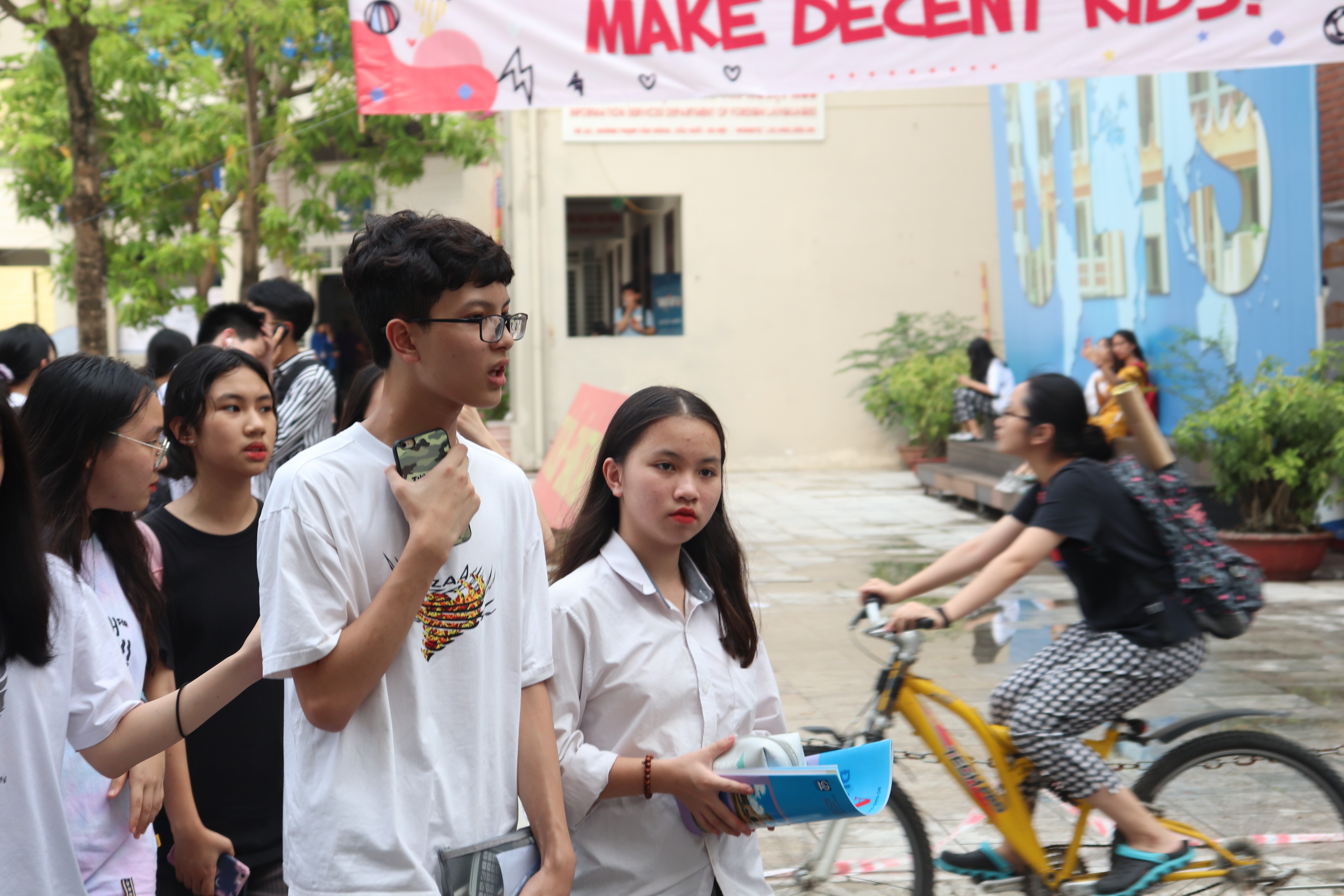 Giáo dục - Trường THPT tuyển sinh sớm nhất Hà Nội, đề thi “bắt trend” Covid-19 (Hình 4).
