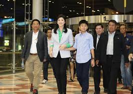 Tiêu điểm - Bà Yingluck bất ngờ lộ thêm ảnh đang ở Anh, cảnh sát Thái Lan ráo riết điều tra    (Hình 2).