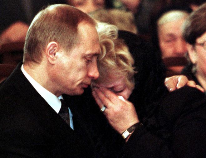 Hé lộ về ngày rơi lệ hiếm hoi của Tổng thống Putin
